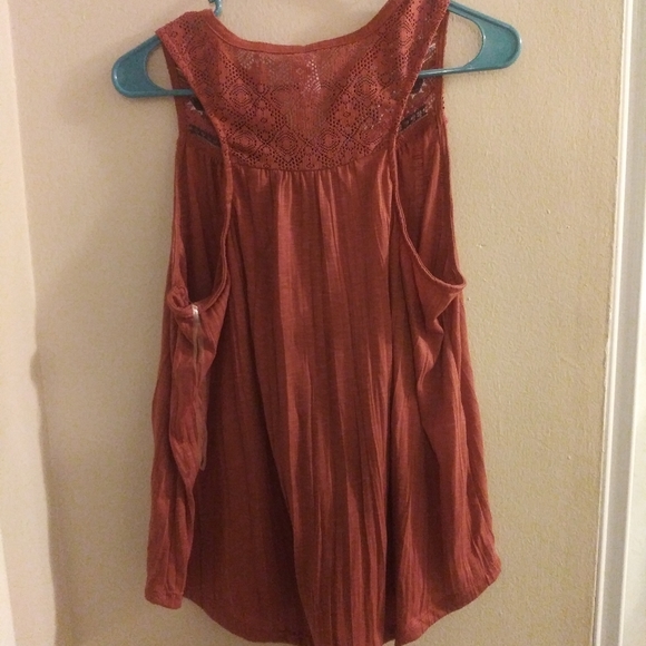 Tank top - Picture 3 of 3